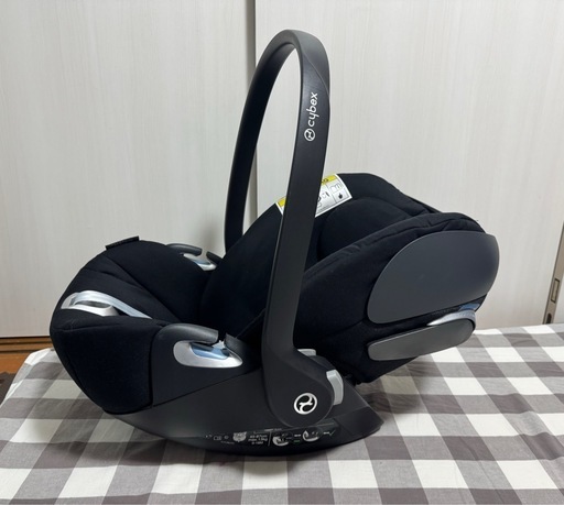 サイベックス クラウド Z2 i-Size チャイルドシート ベビーシート ブラック