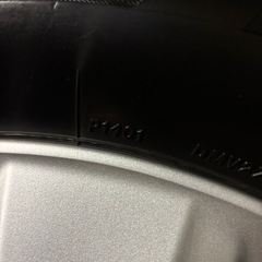 ランクル200中期 純正ホイールスタッドレス付き
の画像