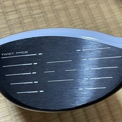 中古TaylorMade SIM2 MAXドライバーの画像