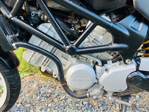 北海道　ホンダ　VTR250 走行少ない！タイヤ前後山あり！バッテリー新品