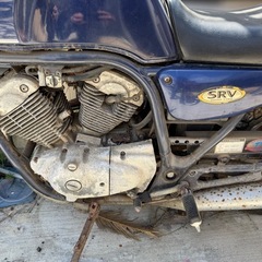 ヤマハ　SRV250  不動車　レストアベース　部品取り　現状引き取り早い方優先の画像