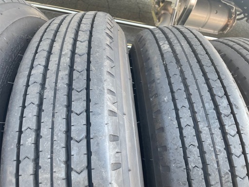 ★ バリ山 ★ ダンロップ SP110 ★ 225/80R17.5 ★ 2022年製 ★ 6本 ★