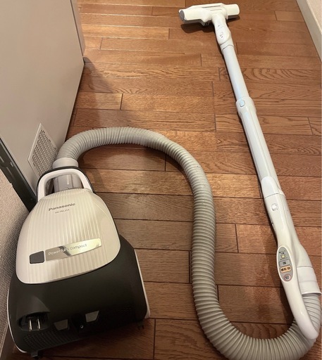 掃除機Panasonic (ととろ) 吉祥寺の生活家電《掃除機》の中古あげます 