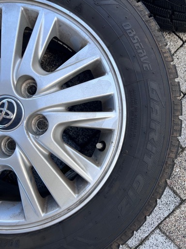 TOYOスタッドレスタイヤ