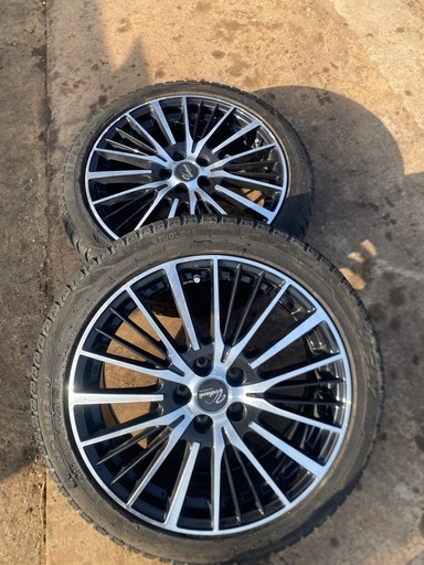 215/45R17