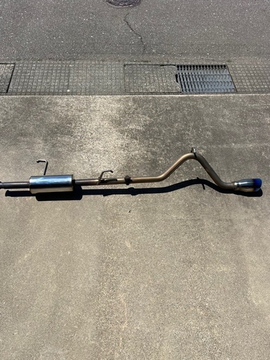 スズキエブリ　DA17V 車外
マフラー