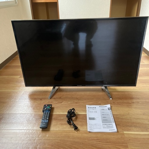 パナソニック　43型テレビ
