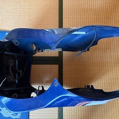 NS50F カウルの画像