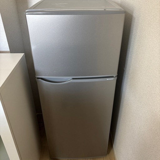SHARP 冷蔵庫 (mi) 本宿のキッチン家電《冷蔵庫》の中古あげます・譲り 