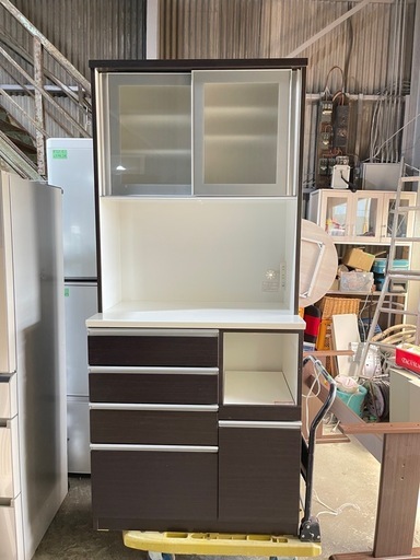 ?激安?❗️配送•設置?❗️♻️処分撤去♻️幅90cm NITORI キッチンボード　食器棚　コンセント付き　ソフトクローズ