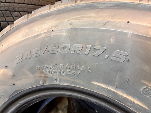 245/80R17.5