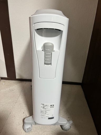 デロンギ　オイルヒーター　ほぼ新品