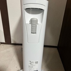 デロンギ　オイルヒーター　ほぼ新品の画像