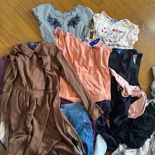 お嬢様系　150.160センチ　ブルーレーベル、バーバリーブルーレーベル洋服