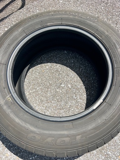 処分したいので最終価格195/65R15 TOYOナノエナジーj59 新車装着タイヤ　2017年製