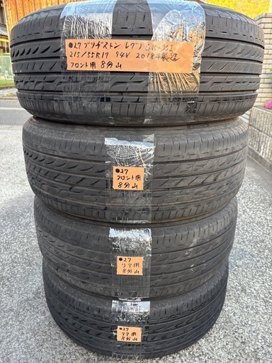 ●27中古ブリヂストン　レグノ　ＧＲ－ＸＩ　２１５／５５Ｒ１７　サマータイヤ4本セット