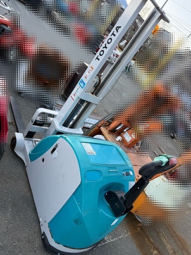 トヨタ 電動フォークリフト バッテリー無し