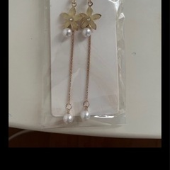 新品　ピアスの画像