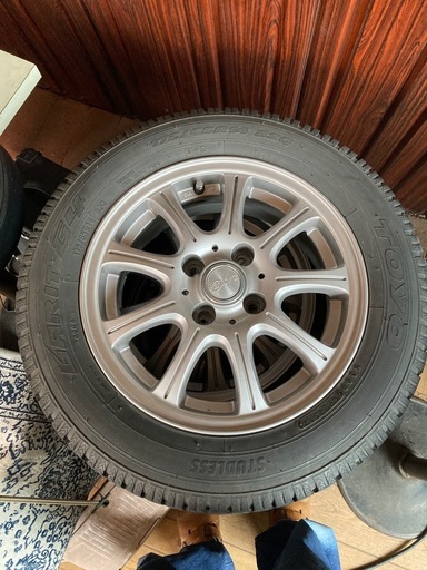 175/65r14 スタッドレスタイヤ