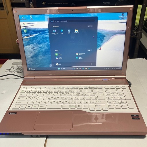 FUJITSU LIFE BOOK Windows11SSD美品