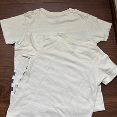 ユニクロ　ミッキー柄ストライプTシャツ2枚セットの画像