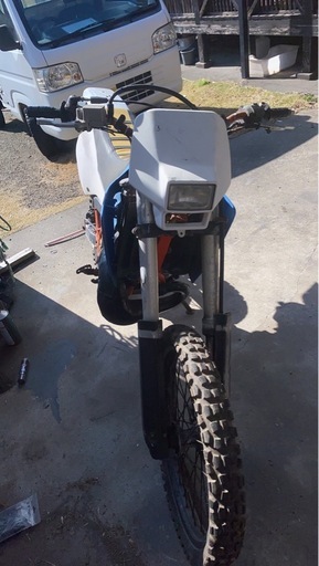 魅惑の2スト車　　　　スズキTS125R   レストアベース