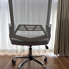 オフィスチェアの画像
