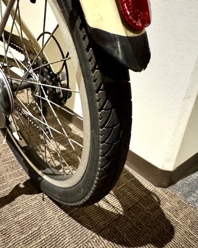 お話中【ブリヂストン ベガス】オシャレなミニ自転車 オートライト 外装6段 すぐ乗れます ヨドバシ.com - ブリヂストン BRIDGESTONE スモールバイク VEGAS 