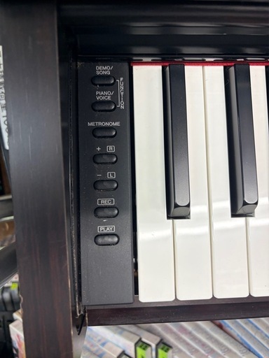 YAMAHA 電子ピアノ ARIUS YDP-143R（88鍵）
