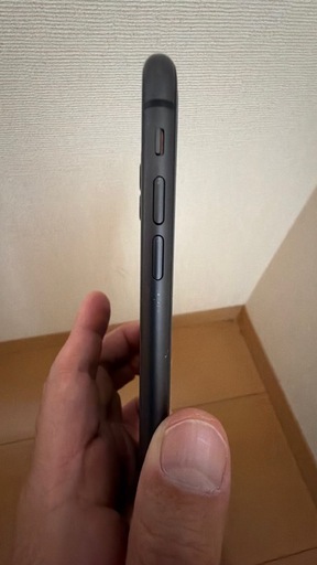 【美品】iPhone 11 Black 64GB SIMフリー MHDA3J/A ケース付き