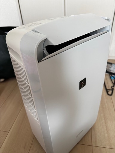 シャープ 除湿機 衣類乾燥 プラズマクラスター 1台4役 10L アイス 