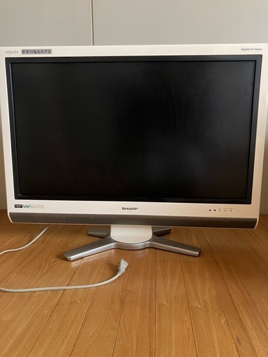 SHARP AQUOS 32型テレビ (するめ) 深井のテレビ《液晶テレビ》の中古 