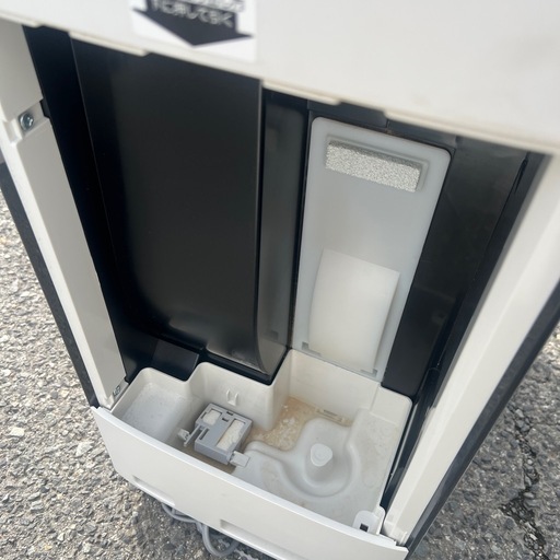 SHARP  加湿空気清浄機   KI-RX70-W 2023年製