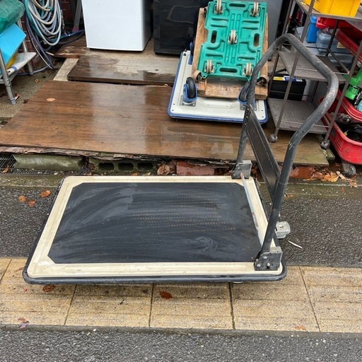 ブレーキ付き　大型台車　縦94×横64㎝　【リサイクルショップ道楽屋】