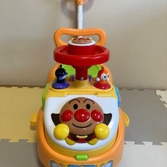 アンパンマン　よくばりビジーカー　