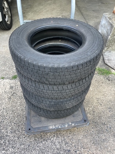 412-4)0円無料！差し上げます！145R12 6PR LTグッドイヤーアイスナビ 