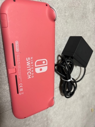 Nintendo Switch Lite 本体 コーラル　ピンク