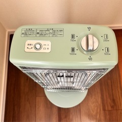 アラジン グラファイトヒーター グリーン CAH-G100Aの画像