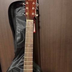 アコースティックギター（ケース付き）の画像