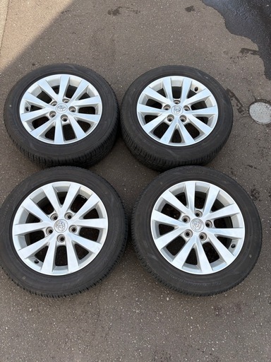 夏タイヤ:グッドイヤーEfficientGrip  ECO 2022年製205/55R16 ホイール:トヨタ純正 6.5Jx16+45 ノア、ヴォクシー、オーリス等 に