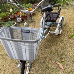ブリヂストン　　大人用三輪自転車の画像