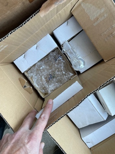 ガラス細工の置物