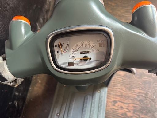 ★支払い総額3.8万円★走行テスト済み！早い者勝ち！スズキ　ヴェルデ　CA1MA オシャレ原付入荷しました♪2ストのためオイル継ぎ足しでOK！