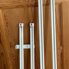 カーテンレール
の画像