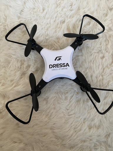 DRESSA ドローン クアッドコプター