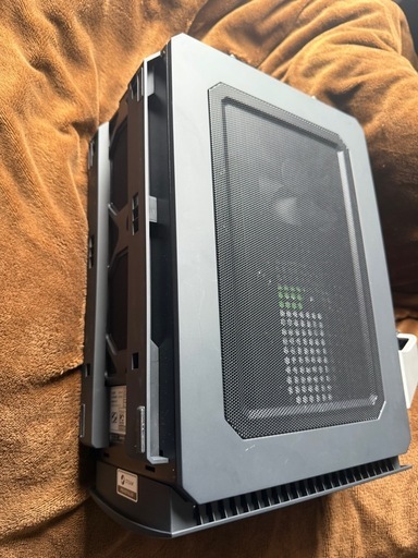 ゲーミングPC Core i7-13700F RTX4060TI　　32GB