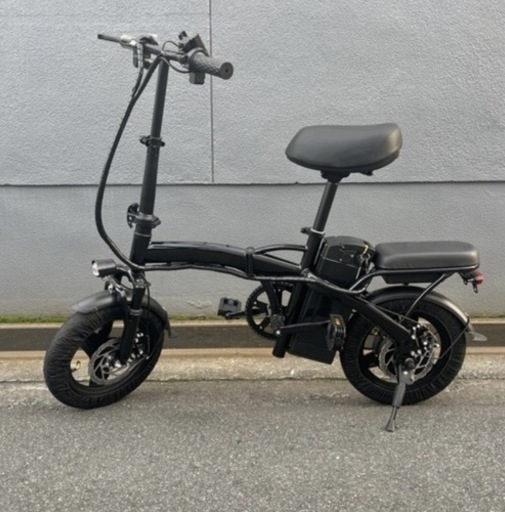 近場で　電動　黒　自転車　