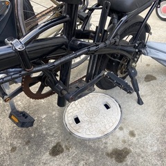 近場で　電動　黒　自転車　の画像
