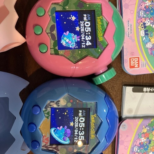中古　たまごっちパラダイス　ブルー　ピンク　　2個セット　　　　ストラップ+ガイド付