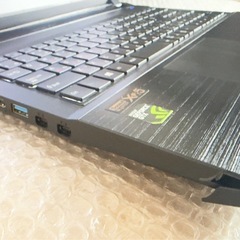 iiyama LEVEL∞ P650HPゲーミングノートPC i7-7700HQの画像